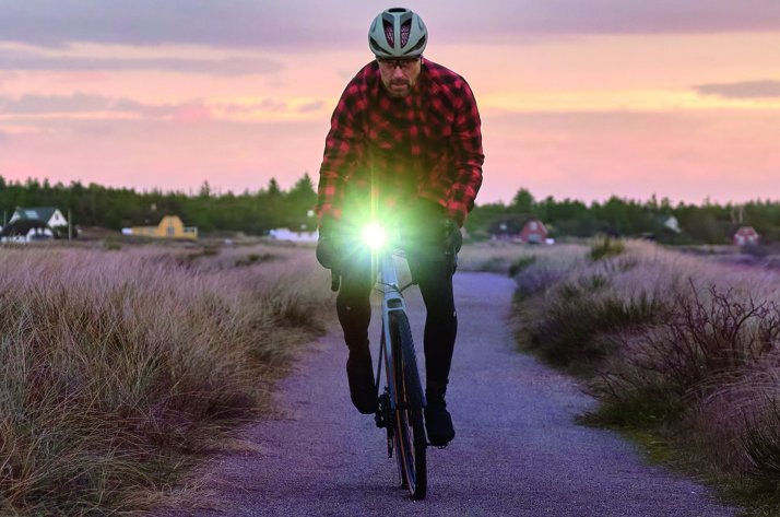 Ausgezeichnete Sicherheit mit Radbeleuchtung von SIGMA SPORT Ausgezeichnete Sicherheit mit Radbeleuchtung von SIGMA SPORT