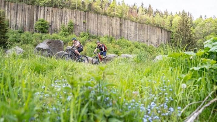 Stoneman Mirquidi – Erzgebirgische Weiten mit MTB und Rennrad erkunden