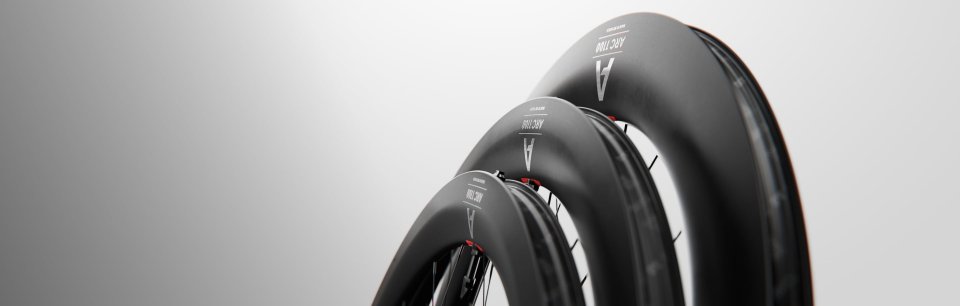 Roues DT Swiss ARC DICUT avec différentes hauteurs de jantes.