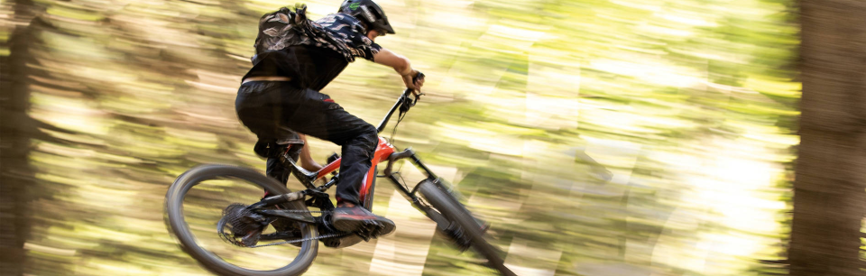 SR Suntour - Potentes componentes para bicicletas