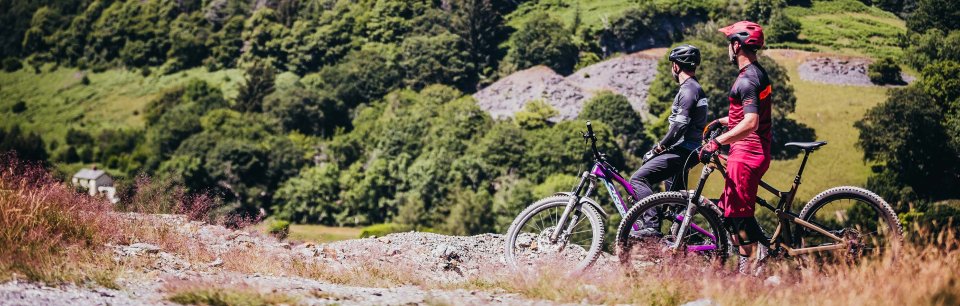 O'Neal – Ropa específica para MTB, protectores, cascos y accesorios