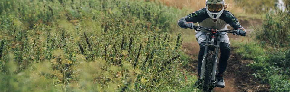 Leatt - caschi, protezioni e abbigliamento da bici