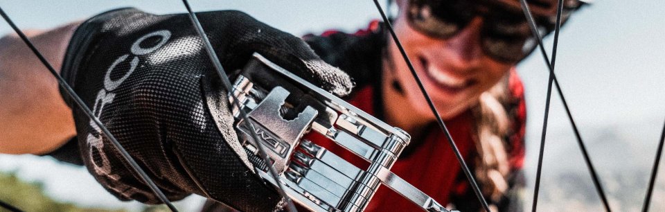 Lezyne - pompe per biciclette, navigatori GPS e accessori