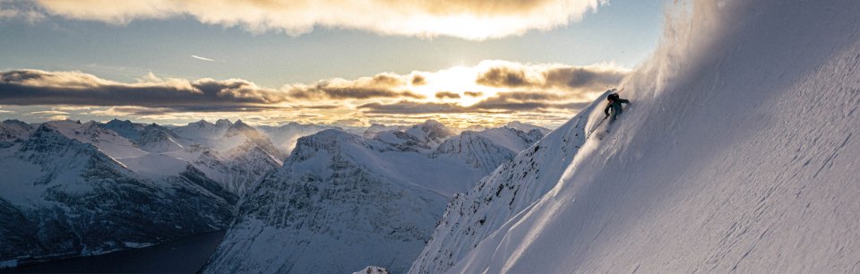 Rab - Ropa Deportiva y Equipamiento de Montaña