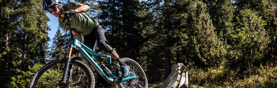 Crankbrothers - Pedales, ruedas, tijas de sillín, herramientas y más