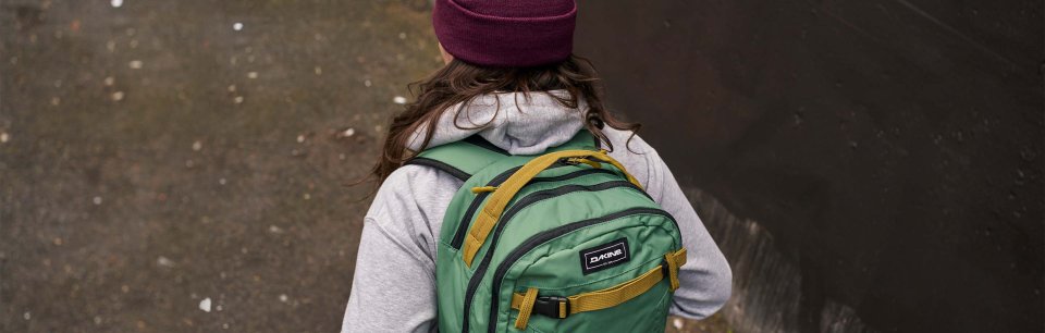 Dakine - Zaini, borse e abbigliamento per lo sport e il tempo libero
