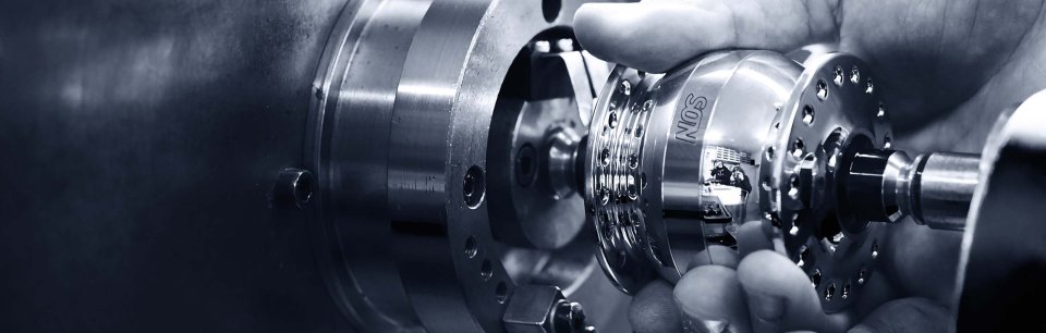 SON - Luce affidabile con luci per biciclette made in Germany