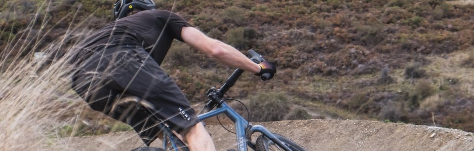 Bici Bombtrack - Gravel, Cyclocross, Touring & Mountain Bike