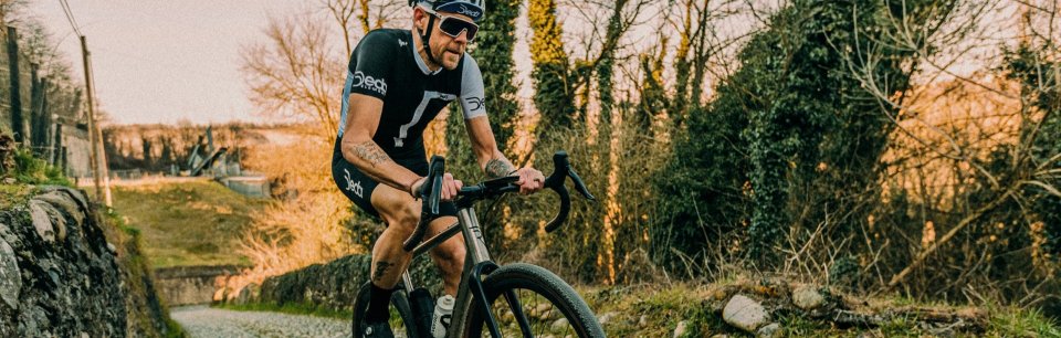 Deda – Leichte Fahrradkomponenten mit hoher Aerodynamik und Ergonomie