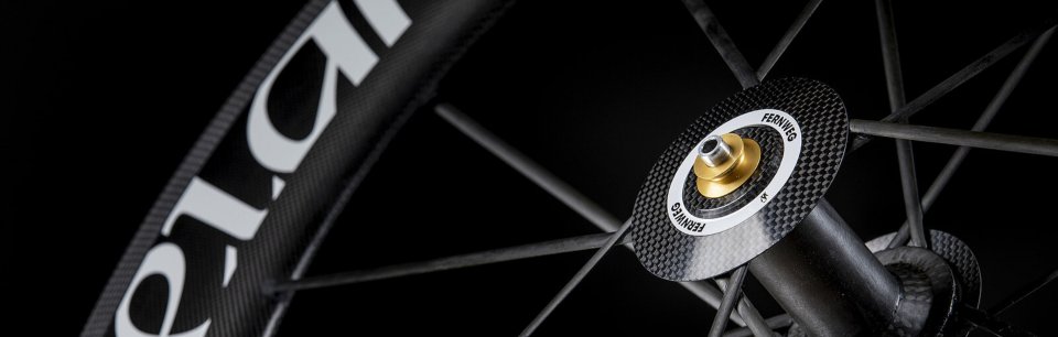 Lightweight - Dal sulky alla bici da strada più esclusiva del mondo.