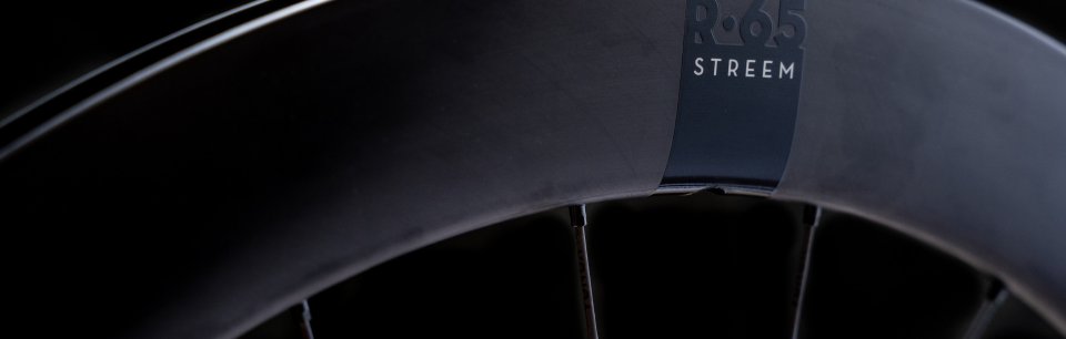 Newmen - Ayuda a tu bicicleta en los saltos