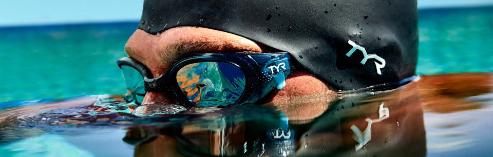 TYR - Costumi da bagno e attrezzature per la competizione e l'allenamento