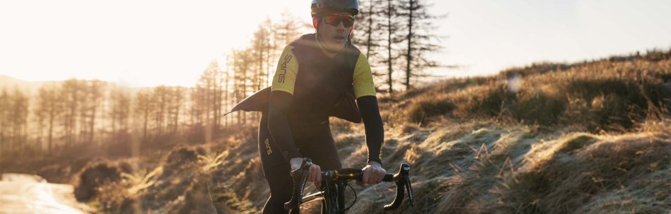 SKINS - Ropa de Compresión para Running y Fitness